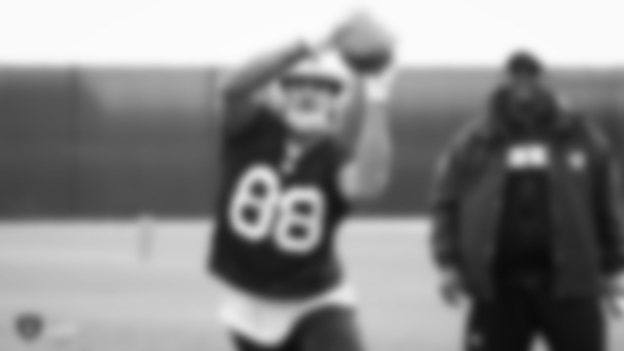 Raiders wide receiver Marcell Ateman (88) makes a catch during practice.