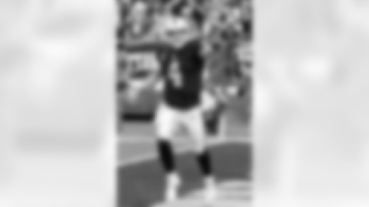 4 - Derek Carr - QB