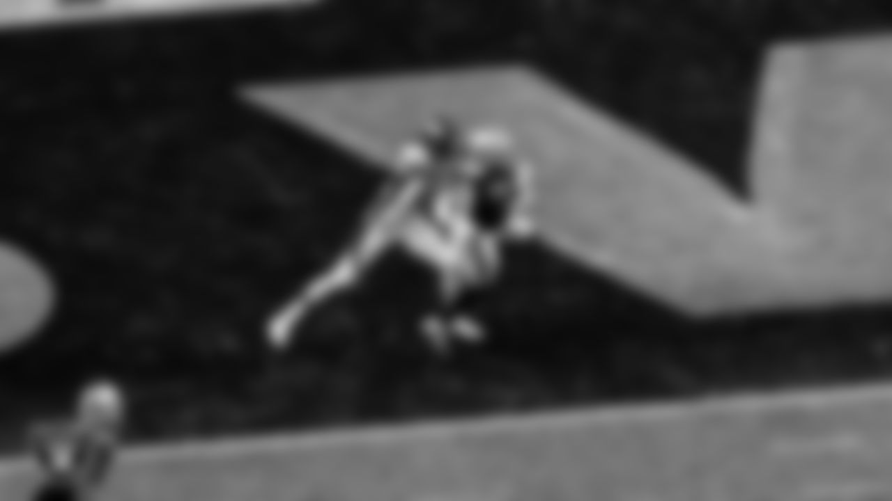S Jeff Heath
Interceptions - 3
