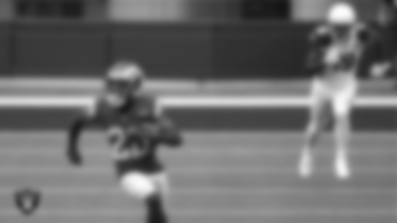 CB Troy Hill