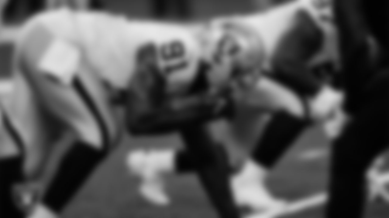 DT Bilal Nichols