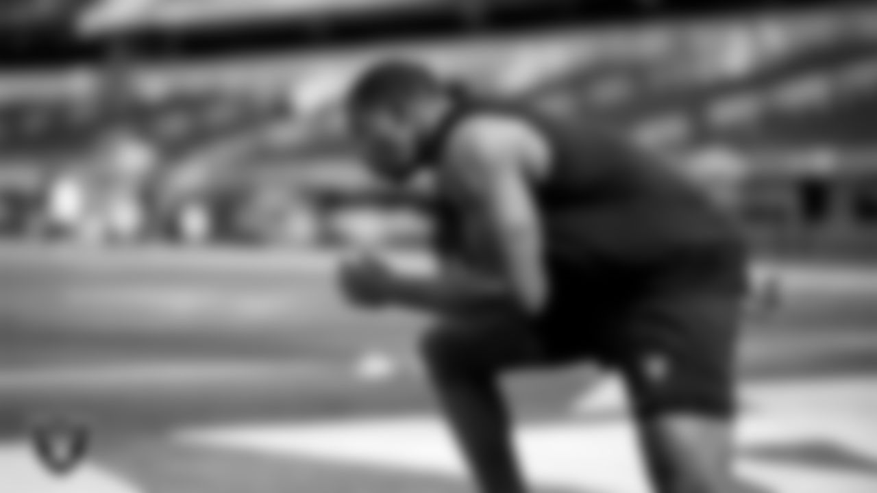 Las Vegas Raiders defensive end Tyree Wilson (9) warming up before the regular season away game against the Los Angeles Chargers at SoFi Stadium.