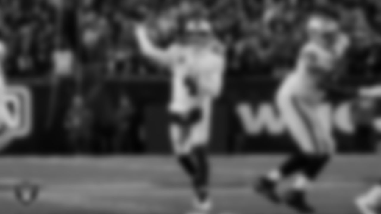Las Vegas Raiders quarterback Derek Carr (4) during the postseason away game against the Cincinnati Bengals.