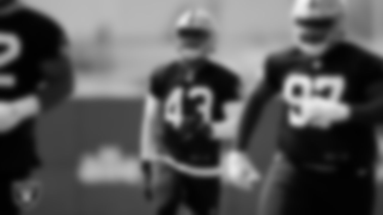 Las Vegas Raiders linebacker Micah Kiser (43) during Day Two of 2022 Veteran Minicamp.