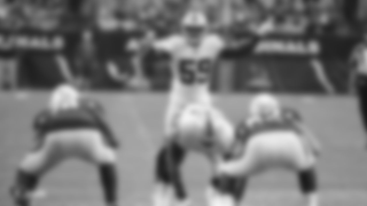 Raiders linebacker Tahir Whitehead (59) during the Raiders preseason game against the Arizona Cardinals.