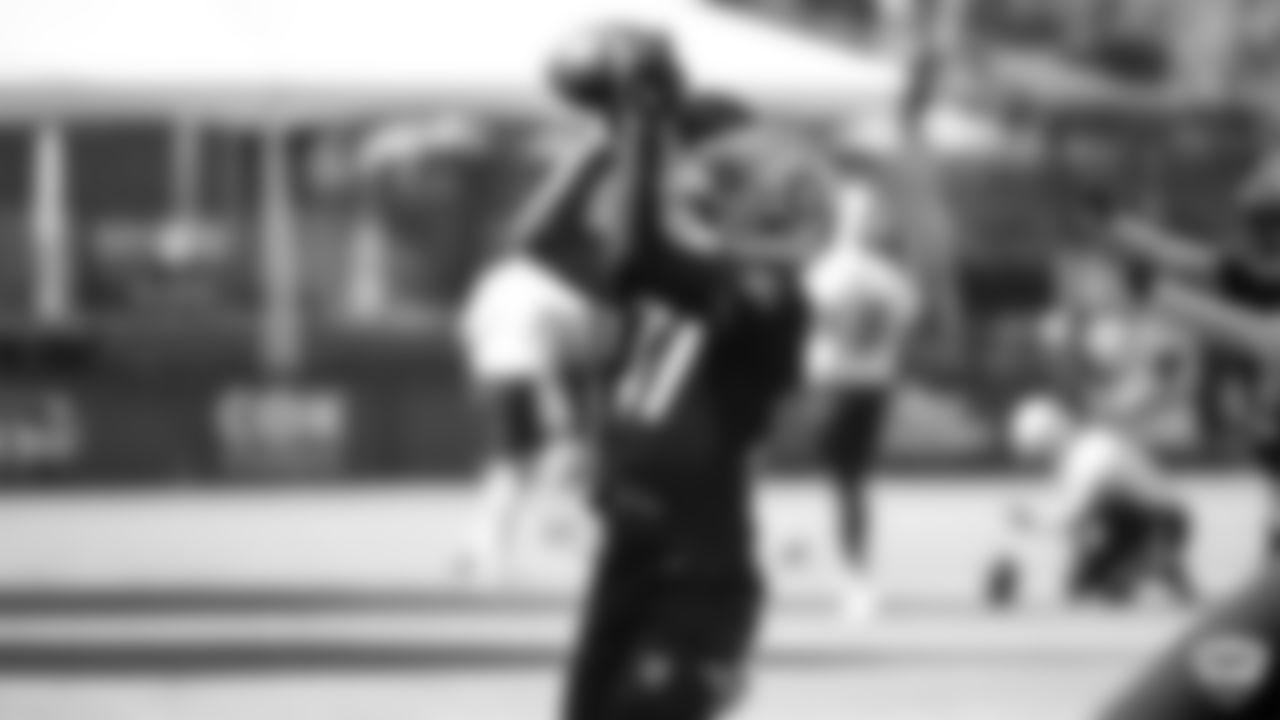 Oakland Raiders cornerback Dylan Mabin (37) on the field for practice at 2019 Training Camp.