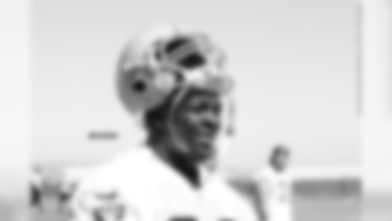 G Lamar Mady was signed as an undrafted free agent by the Raiders in 2013. He was signed to the active roster Sept. 23, 2013. Mady played college football at Youngstown State.
