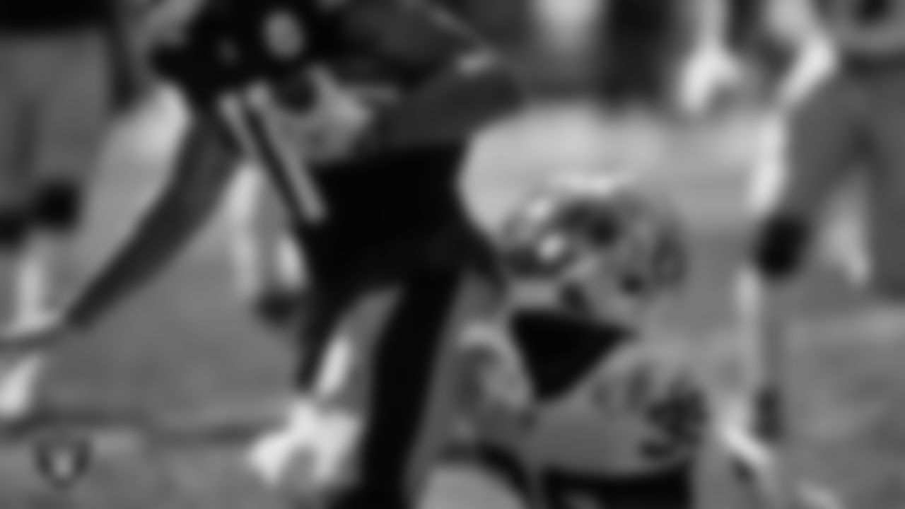 Las Vegas Raiders cornerback Nate Hobbs (39) makes a tackle during the regular season away game against the Pittsburgh Steelers.