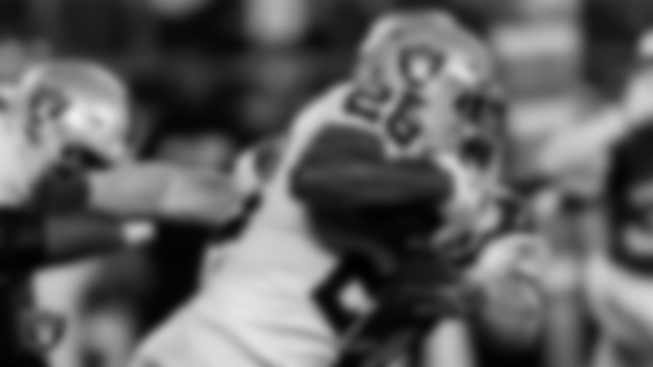 Las Vegas Raiders running back Josh Jacobs (28) during the regular season away game against the Kansas City Chiefs at GEHA Field at Arrowhead Stadium.