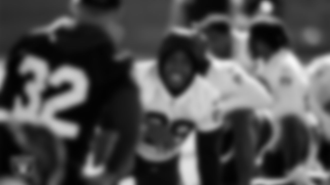 Las Vegas Raiders running back Josh Jacobs (28) at a workout during phase two of the offseason program.