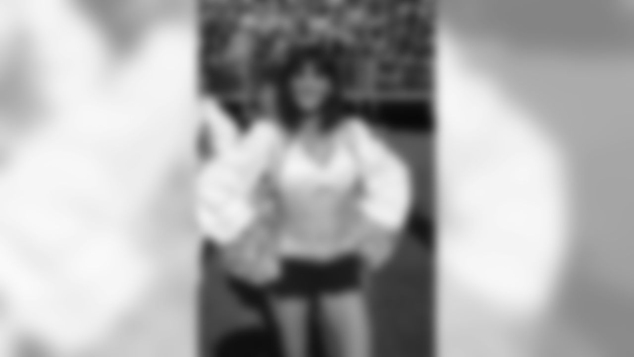 Raiderette Susie