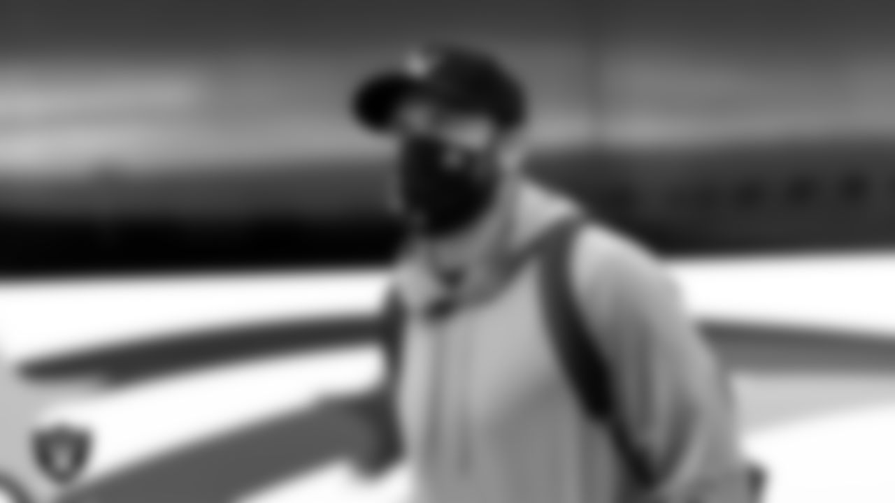 Las Vegas Raiders safety Erik Harris (25) departs for the regular season away game against the Los Angeles Chargers.