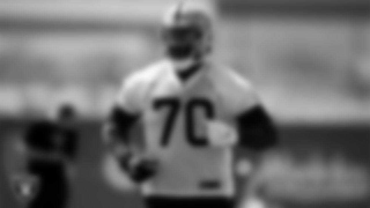 Las Vegas Raiders guard/tackle Alex Leatherwood (70) during Day Three of 2022 Veteran Minicamp.
