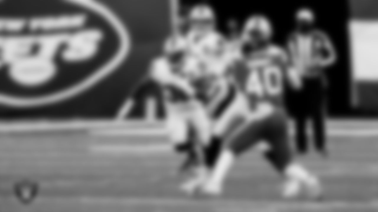 Las Vegas Raiders running back Jalen Richard (30) during the regular season game against the New York Jets at MetLife Stadium.