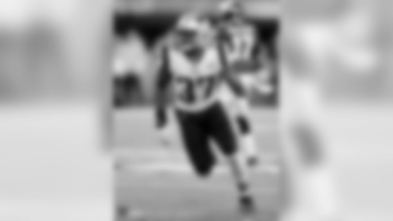 S Jordan Richards