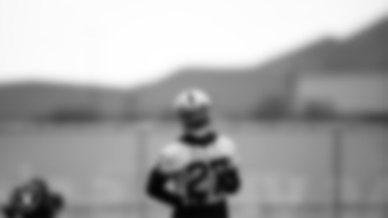 Las Vegas Raiders cornerback Trayvon Mullen (27) on the field for practice at 2020 Training Camp.