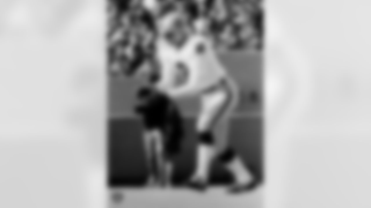 Ray Guy punted 1,049 times during his career for 44,493 yards for an average of 42.5 yards per punt. He perfected the "coffin corner" punt and won three Super Bowls with the Silver and Black. Guy became the first punter inducted into the Pro Football Hall of Fame in 2014.