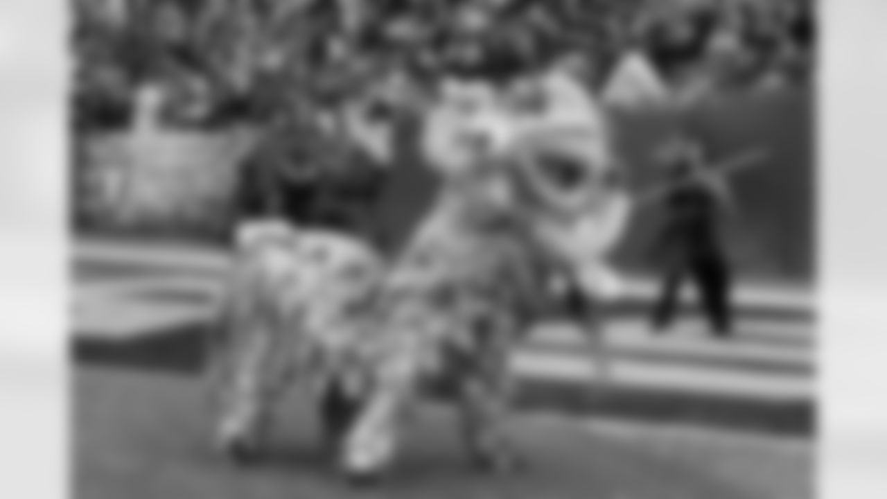 112209AsianHeritage18