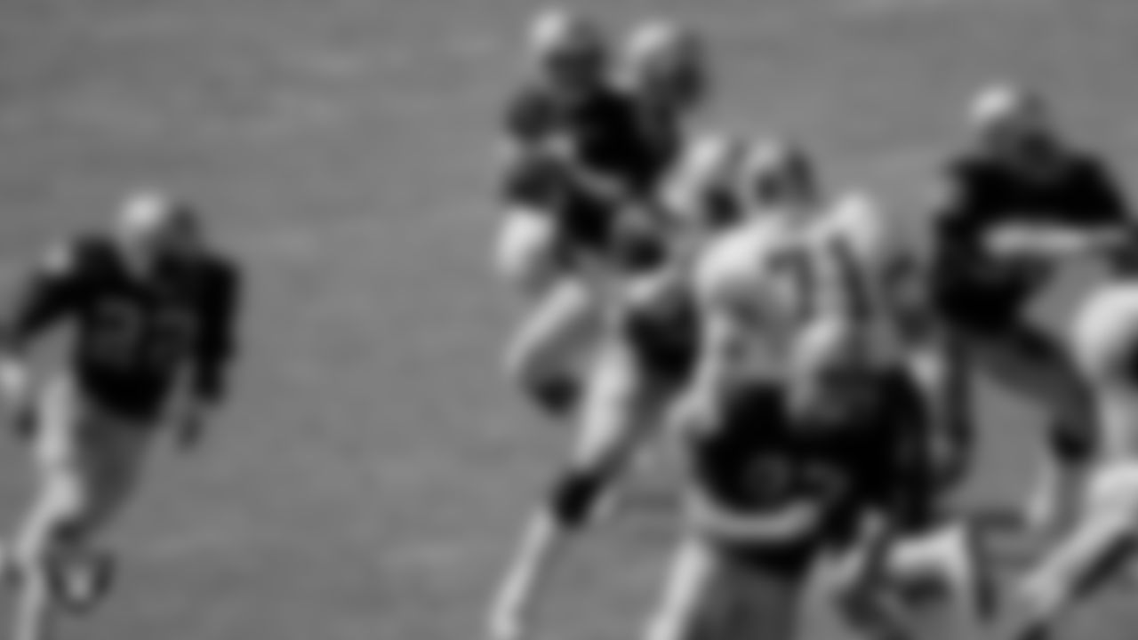 Oakland Raiders quarterback Dan Pastorini (7) looks for a receiver during the regal season home game against the Washington Football Team at the Oakland–Alameda County Coliseum, Sunday, September 21, 1980, in Oakland, Calif.
