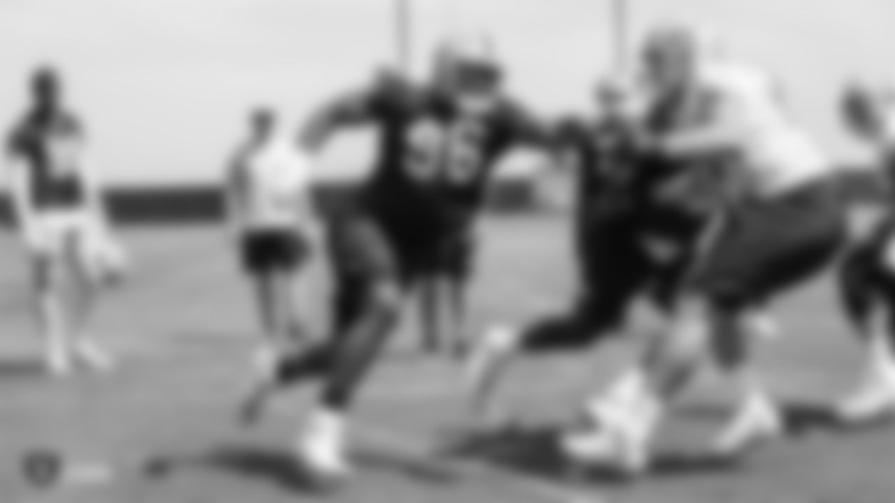 DE Clelin Ferrell