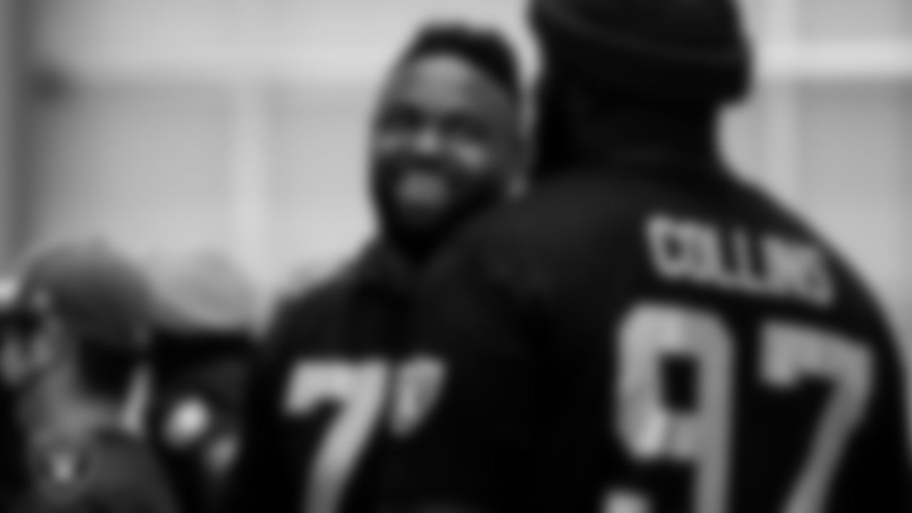 Las Vegas Raiders defensive tackle Maurice Hurst (73) on the field for a walkthrough.