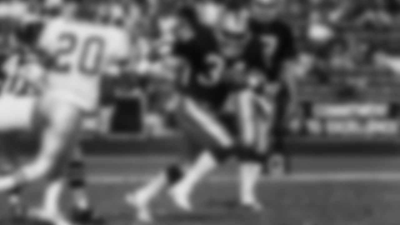 RB Bo Jackson (1987-1990)
