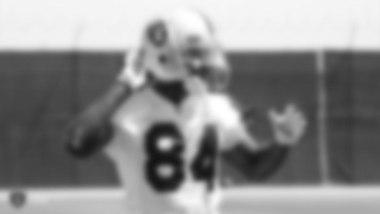 Raiders wide receiver Antonio Brown (84) at a Mandatory Minicamp at the Raiders Practice Facility in Alameda, Calif.