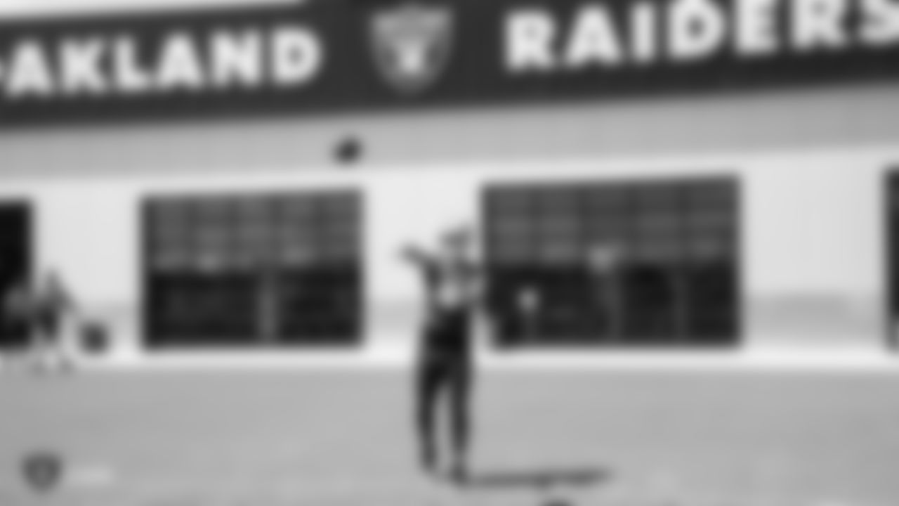 Oakland Raiders quarterback Derek Carr (4) on the field for practice at the Oakland Raiders Practice Facility, Thursday, September 6, 2018, in Alameda, California.