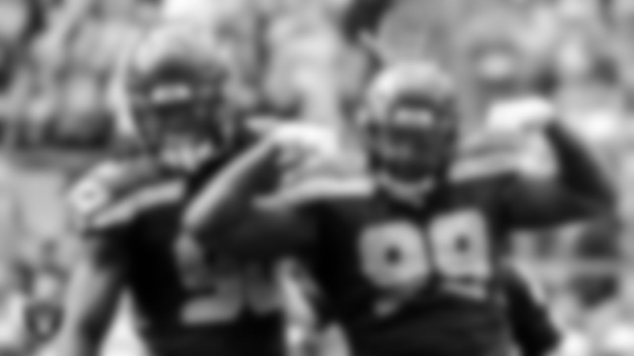 DT Quinton Jefferson
Previous teams: Seattle Seahawks (2016), Los Angeles Rams (2017), Seattle Seahawks (2017–19), Buffalo Bills (2020)