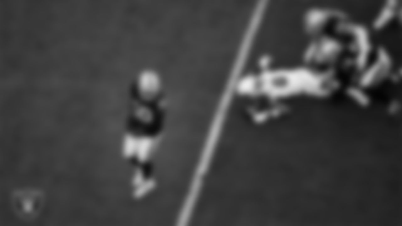 Las Vegas Raiders linebacker Jayon Brown (50) celebrates after making a tackle during the regular season home game against the Arizona Cardinals at Allegiant Stadium.
