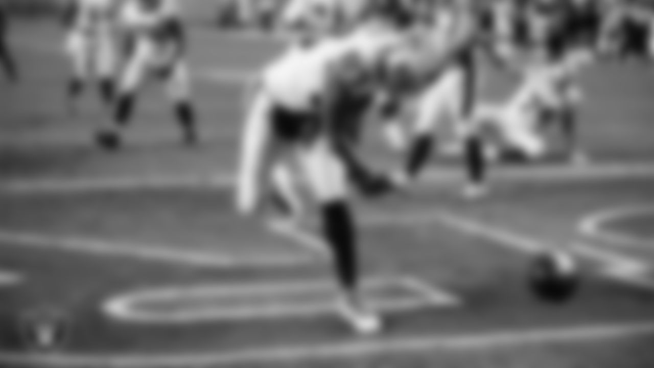 Las Vegas Raiders tight end Darren Waller (83) celebrates after making a catch for a 2-point conversion during the regular season away game against the Denver Broncos.