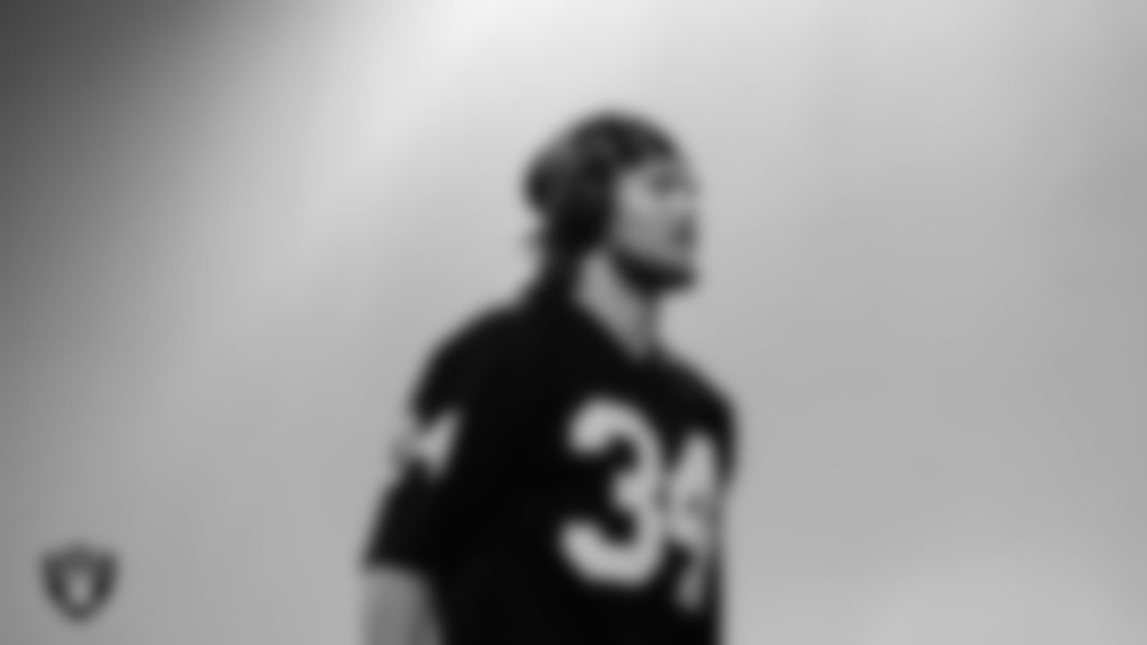 Las Vegas Raiders tight end Jesper Horsted (80) arrives to the regular season away game against the Los Angeles Chargers at SoFi Stadium.