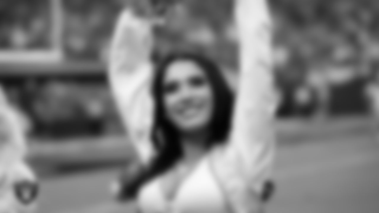 Raiderette Kylie on the sidelines during the regular season home game against the Arizona Cardinals at Allegiant Stadium.