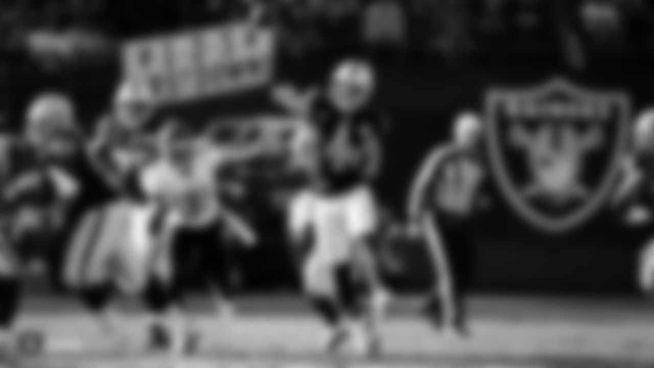 Raiders quarterback Derek Carr (4) passes during the regular season game against the Tennessee Titans.