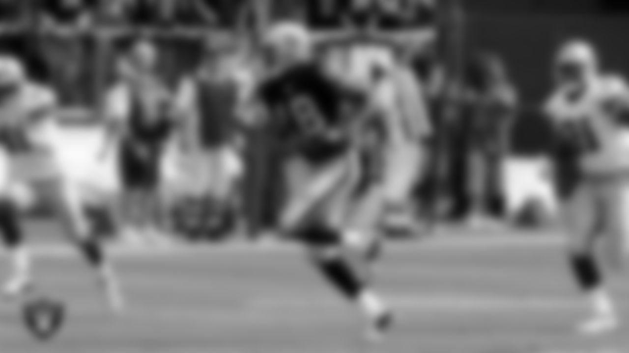 WR Randy Moss (2005-06)
Hall of Fame Class of 2018