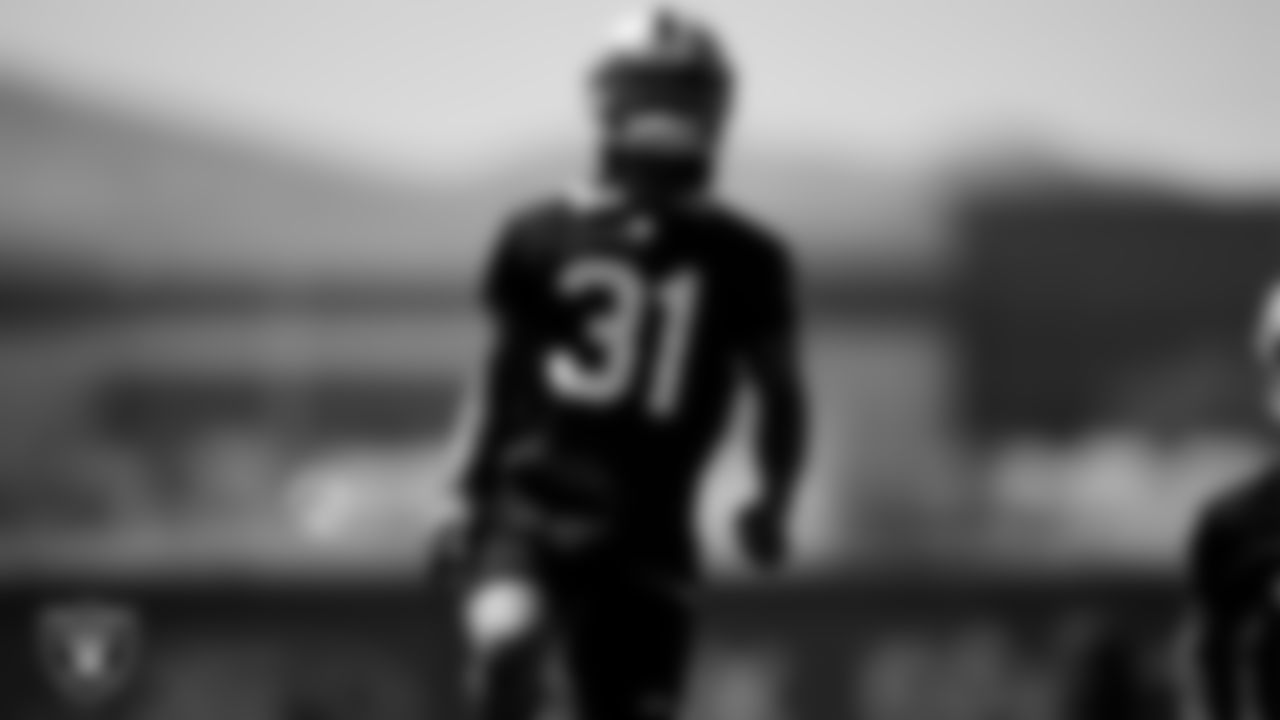 Las Vegas Raiders cornerback Cre'Von LeBlanc (31) during Day Three of 2022 Veteran Minicamp.