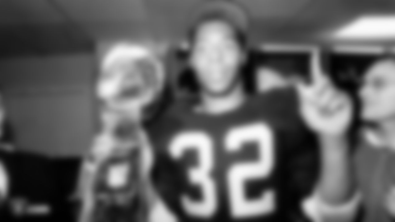 Marcus Allen carried the ball 2,090 times for 8,545 yards and 79 touchdowns as a Raider. He was named MVP of Super Bowl XVIII and inducted into the Pro Football Hall of Fame in 2003.