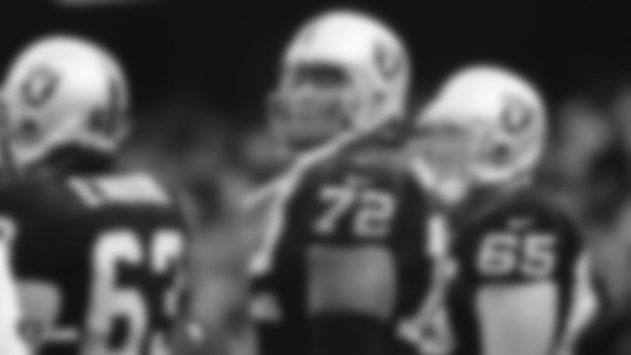 Former Raiders offensive tackle Lincoln Kennedy, who has been selected for the Pac-12 Hall of Honor, played in 121 games with 119 starts in eight years with the Raiders. He was selected for three Pro Bowls and named 1st Team All-Pro once. He anchored a line for an offense that led the NFL in rushing in 2000 and total offense in 2002, and was a key member of three straight AFC West championship squads and started at right tackle in Super Bowl XXXVII.