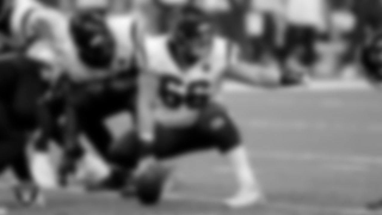C Nick Martin
Previous teams: Houston Texans (2016–20)