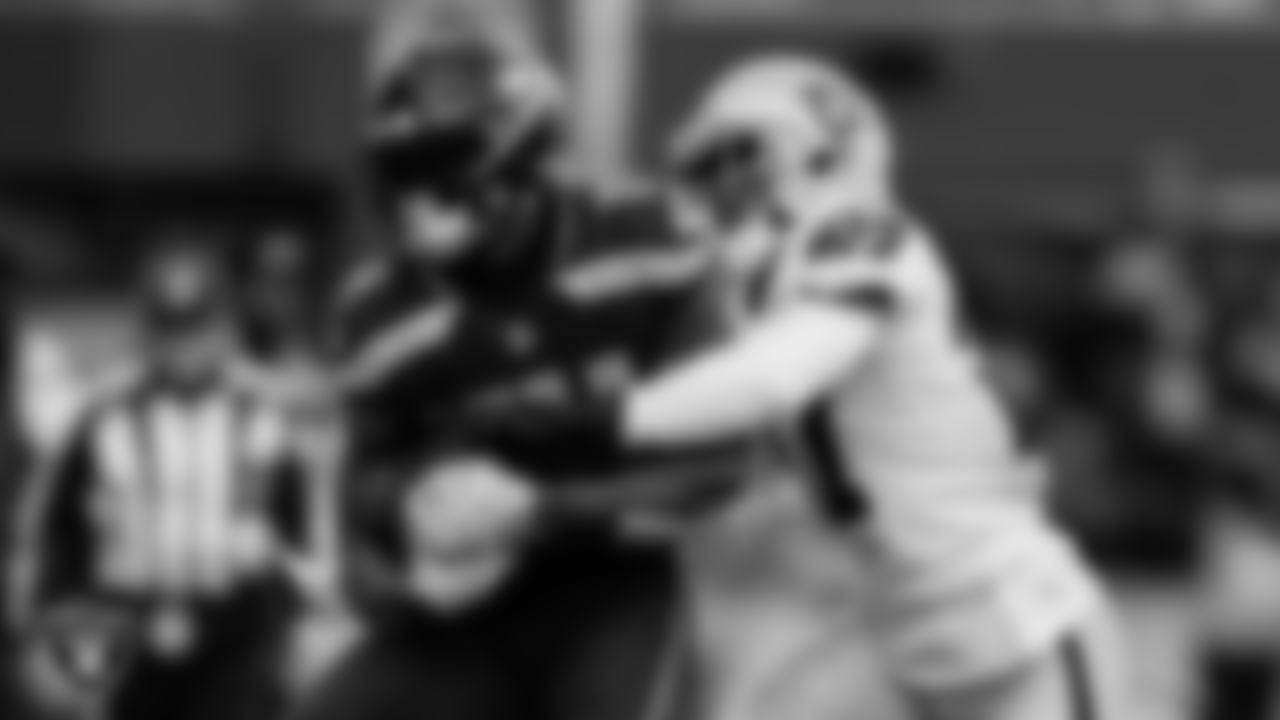 Las Vegas Raiders cornerback Sam Webb (27) during the regular season away game against the Seattle Seahawks at Lumen Field.