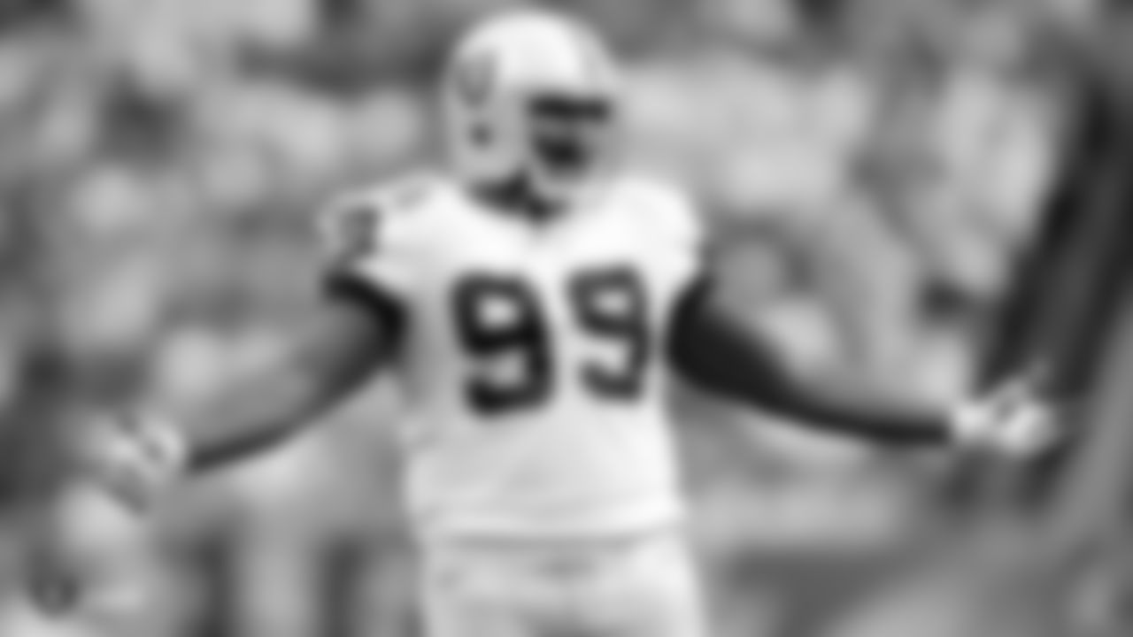 DL Warren Sapp