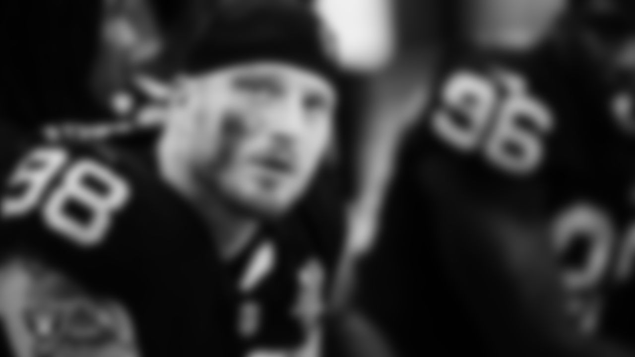 Las Vegas Raiders defensive end Maxx Crosby (98) during the regular season home game against the Tampa Bay Buccaneers.