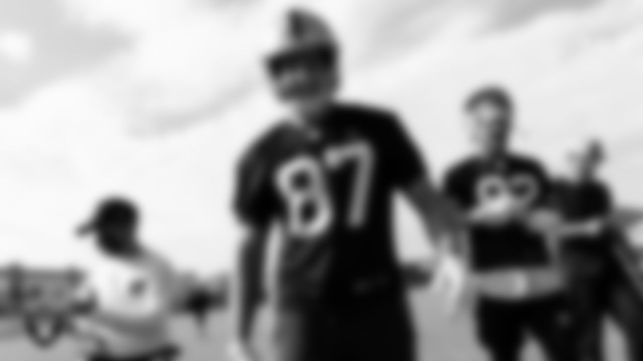 Las Vegas Raiders tight end Foster Moreau (87) on the field for practice at 2020 Training Camp.