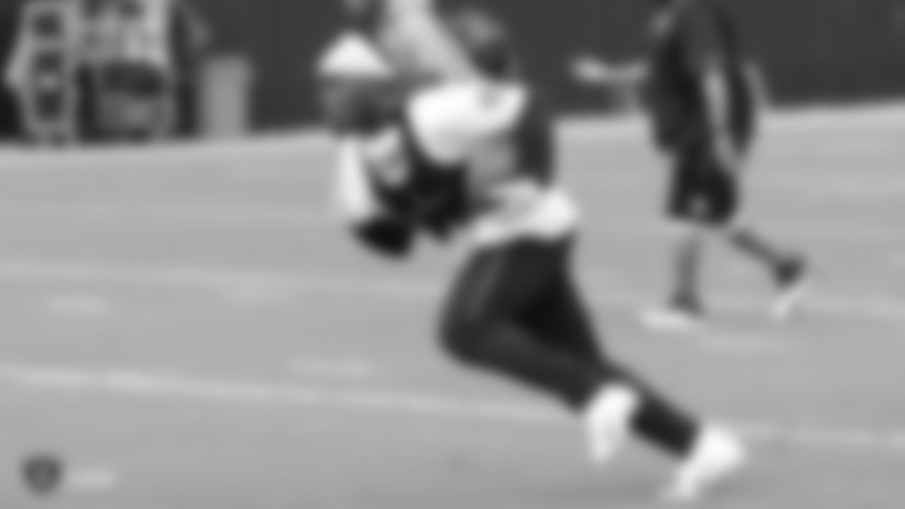 Raiders running back Jalen Richard (30) at a workout during phase two of the offseason program at the Raiders Practice Facility in Alameda, Calif.