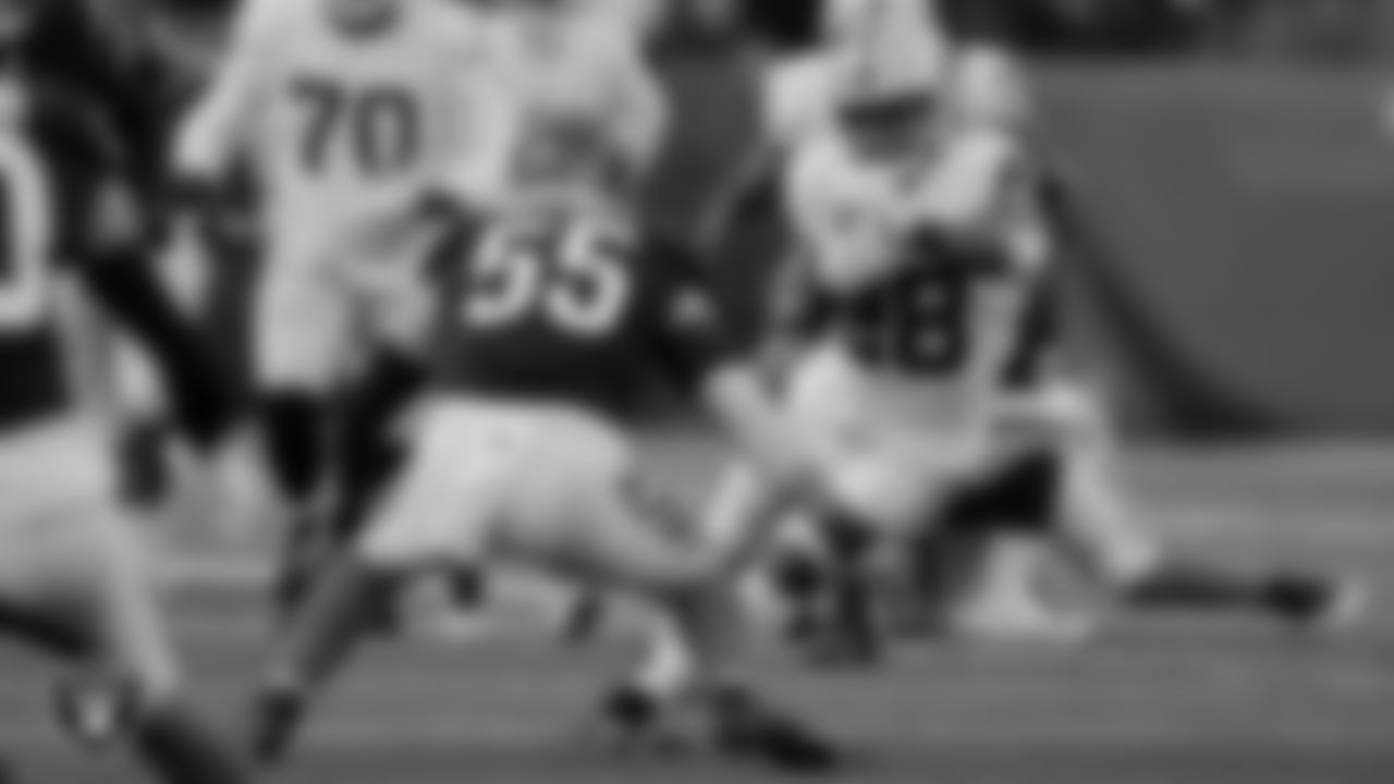 Las Vegas Raiders running back Josh Jacobs (28) during the postseason away game against the Cincinnati Bengals.