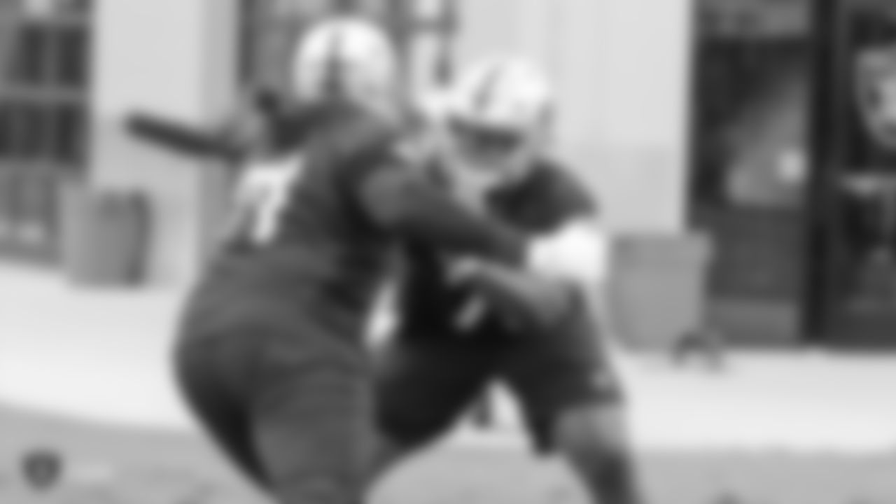 Oakland Raiders tackle Brandon Parker (75) on the field for practice at the Oakland Raiders Practice Facility, Wednesday, December 5, 2018, in Alameda, California.