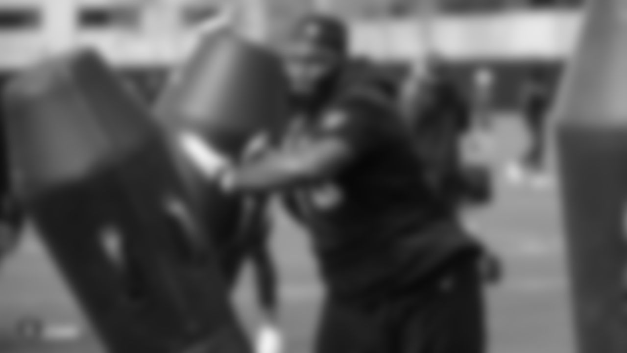 Raiders defensive tackle Justin Ellis (78) at a workout during phase two of the offseason program at the Raiders Practice Facility in Alameda, Calif.