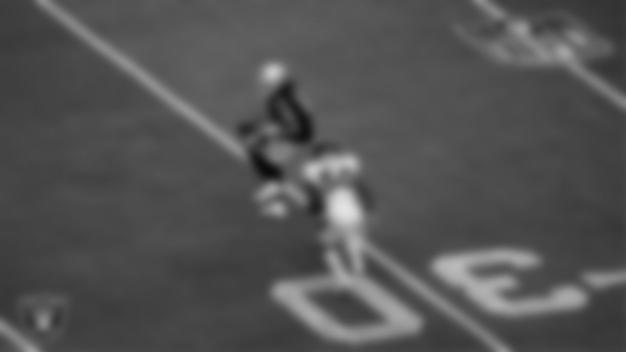Las Vegas Raiders wide receiver Mack Hollins (10) makes a catch during the regular season home game against the Denver Broncos at Allegiant Stadium.