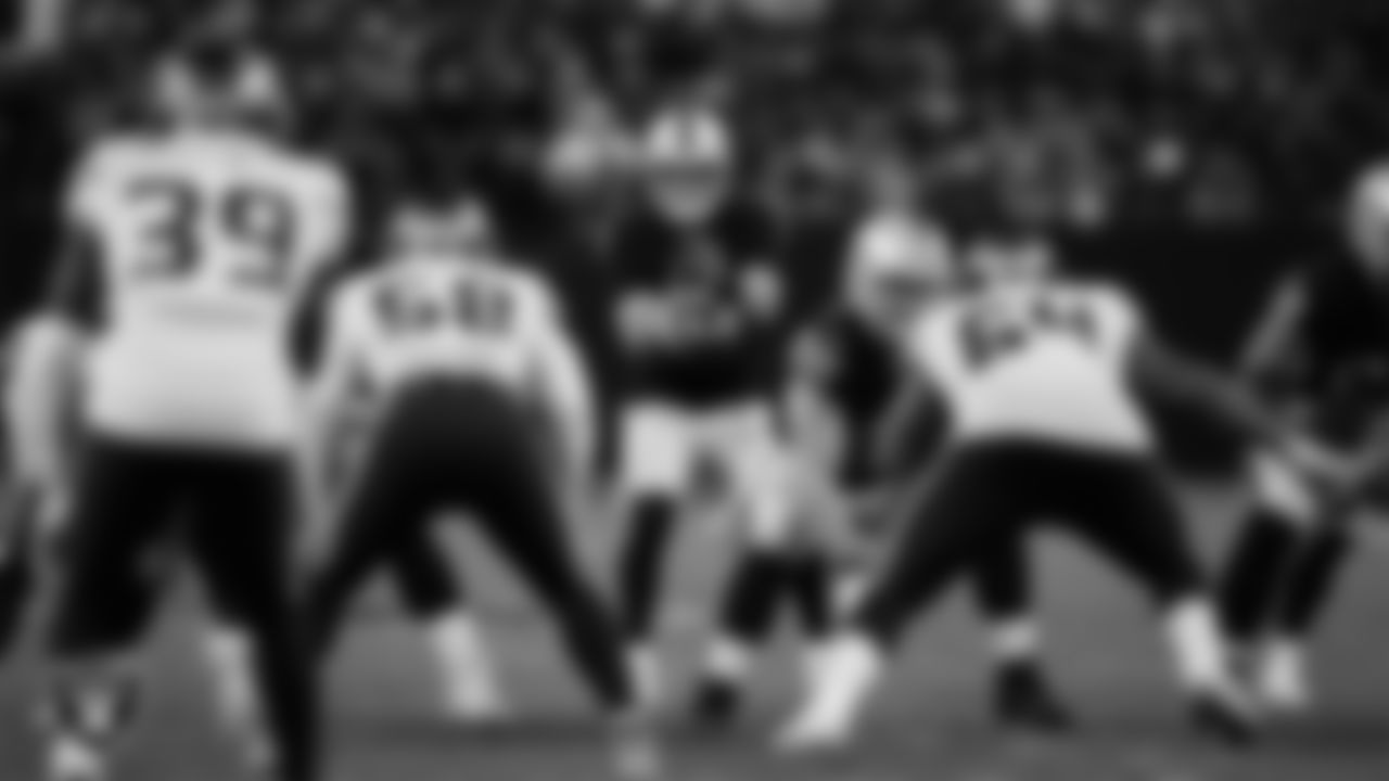 Las Vegas Raiders quarterback Nathan Peterman (3) receives the snap during the preseason home game against the Seattle Seahawks.