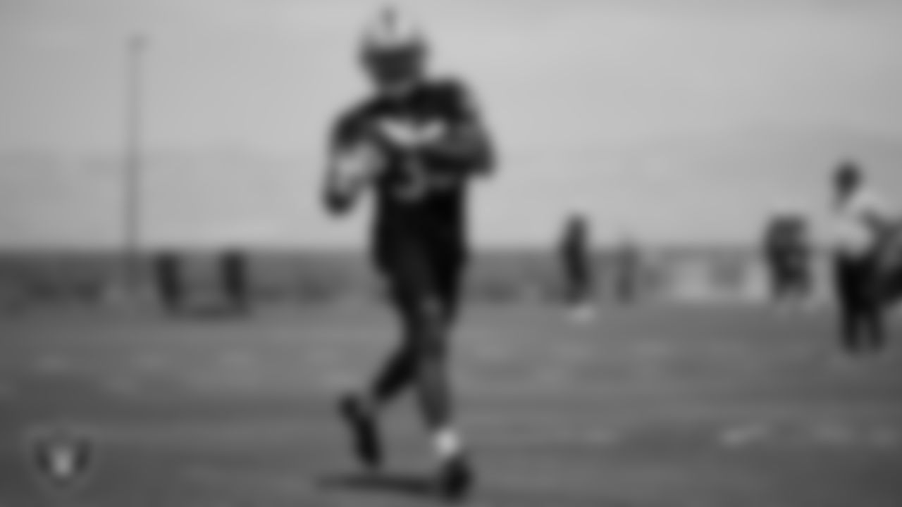 CB Nate Hobbs